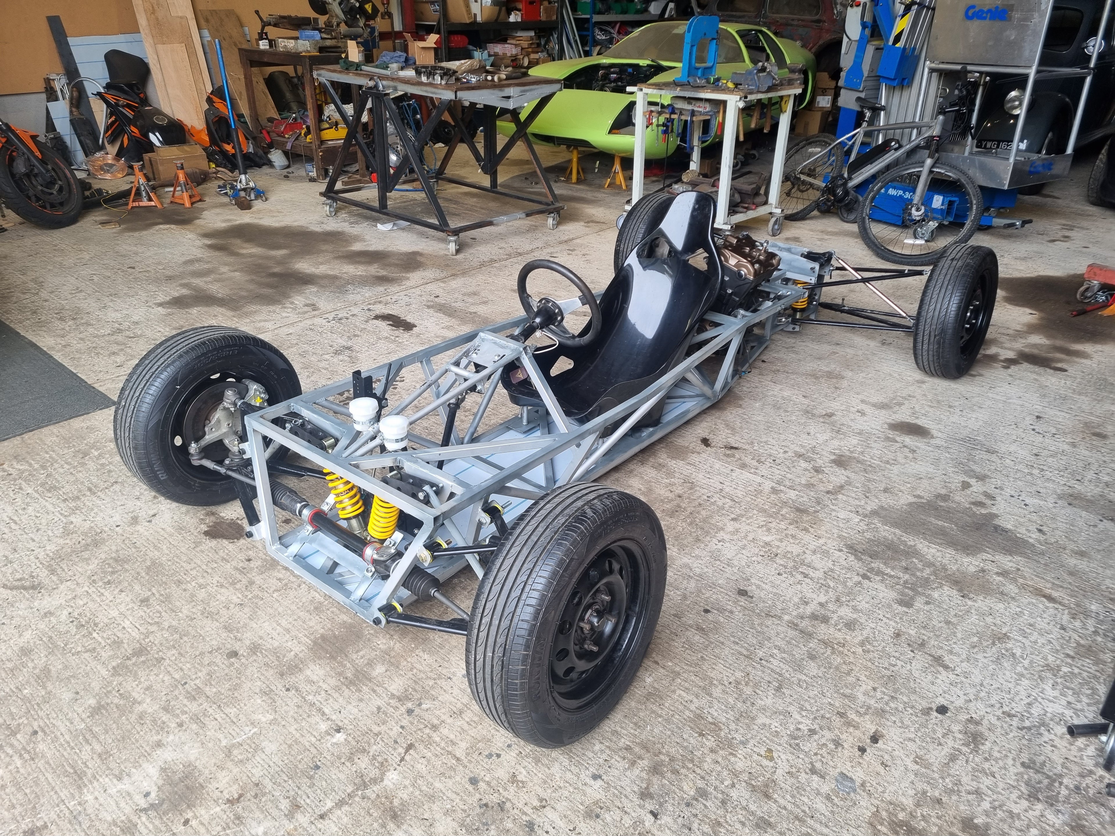 How to Build a Hypermile Sports Car for £5000 – The Complete Build Manual